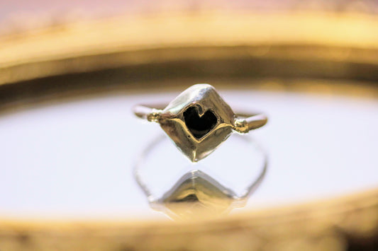 black onyx silver ring