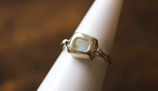 Through Window Moonstone Silver Ring SAMPLE SALE