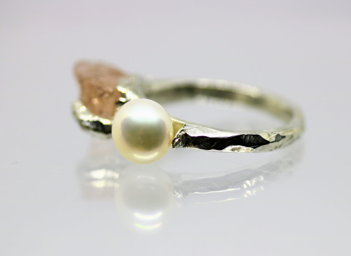 silver ring with pearl and morganite