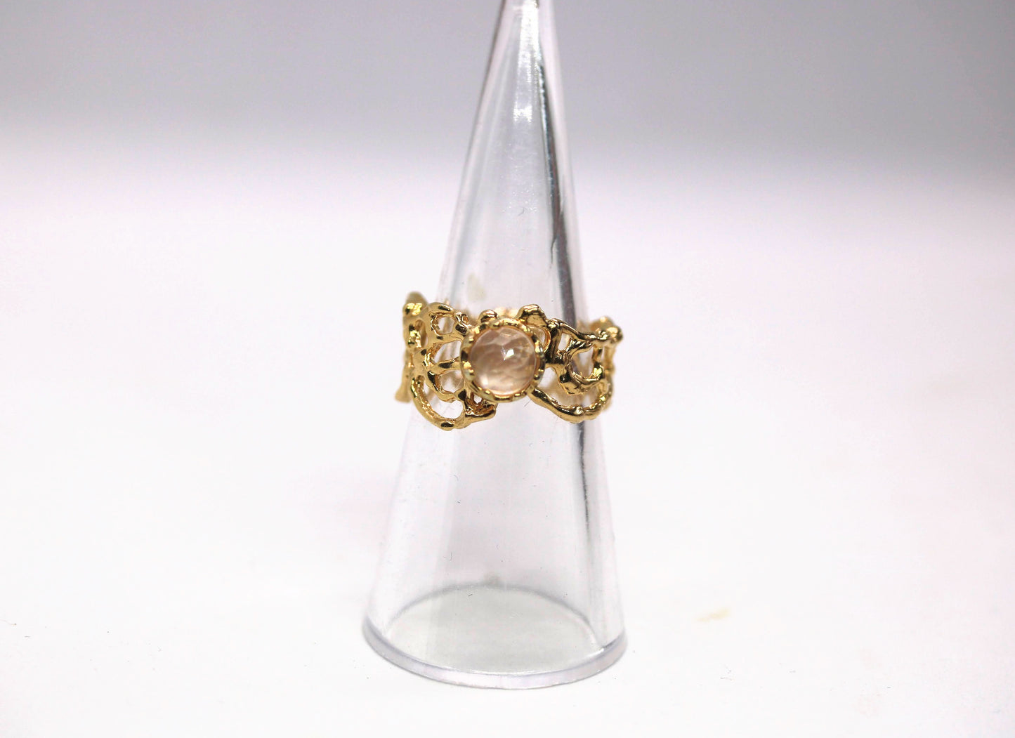 Rose Quartz Komorebi Jukai Ring
