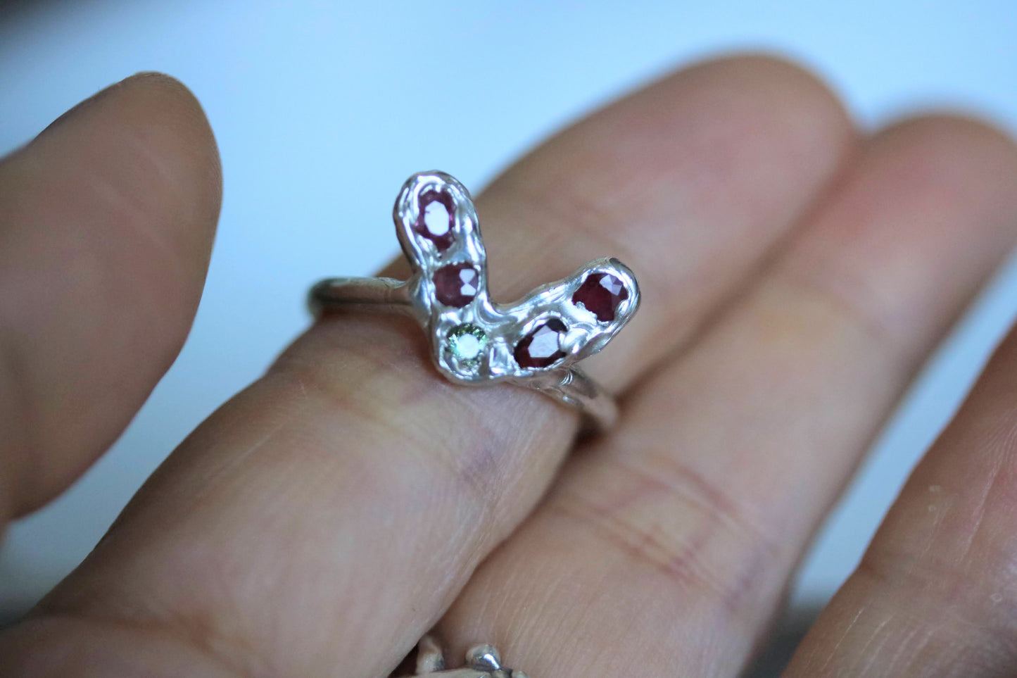 RUBY HEART SILVER RING