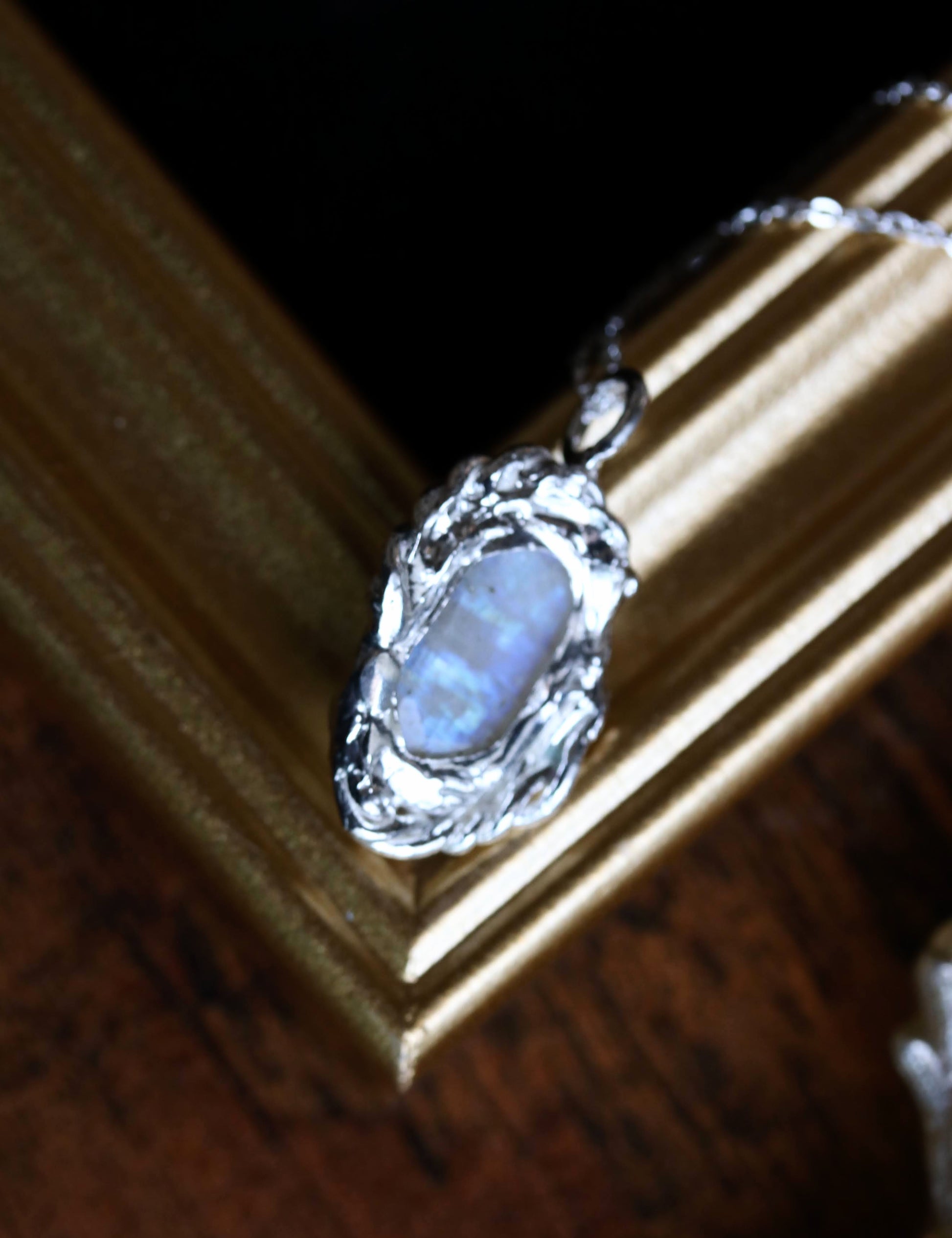 two way moonstone silver necklace