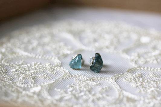 raw blue zircon stud earrings