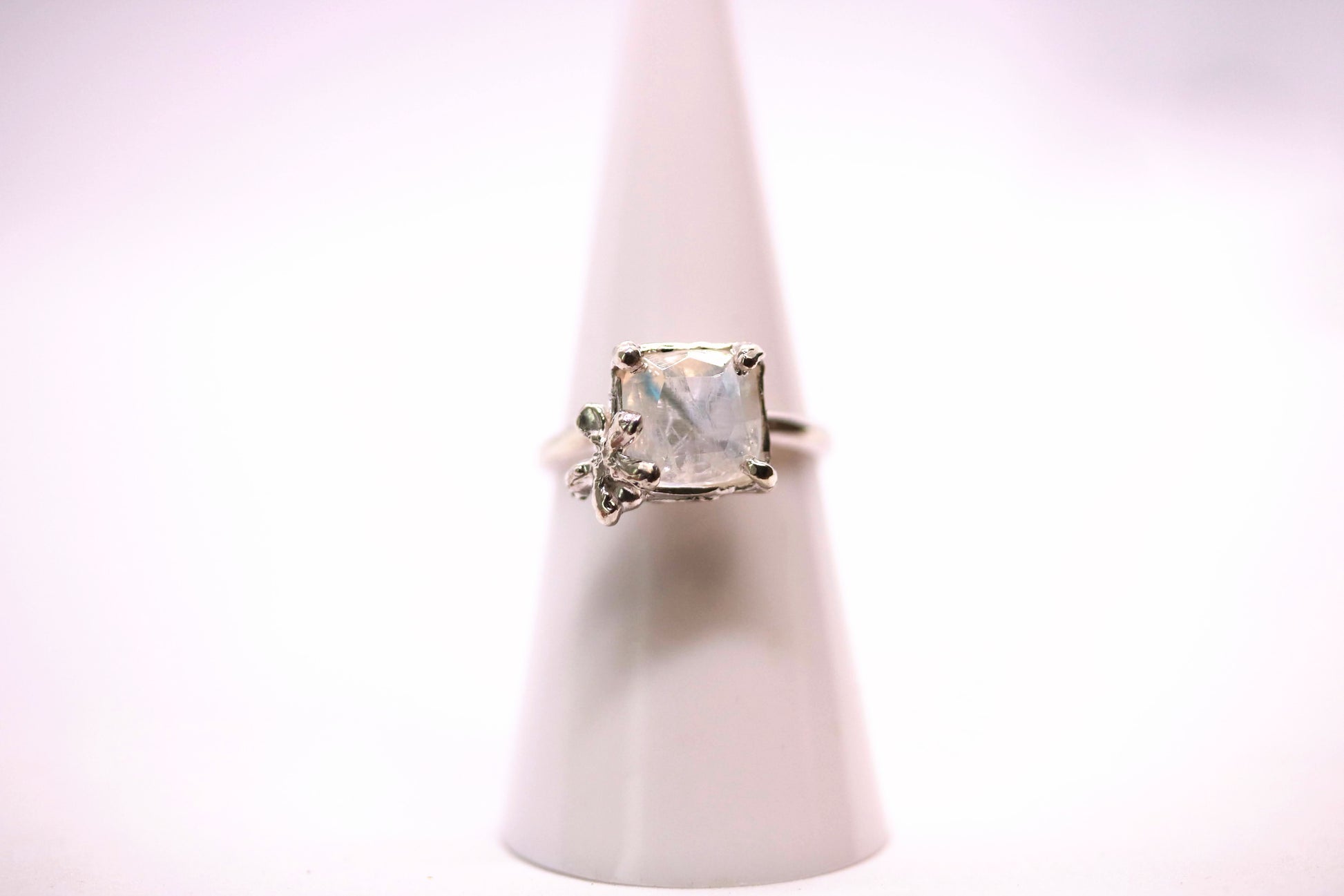 rainbow moonstone silver flower ring