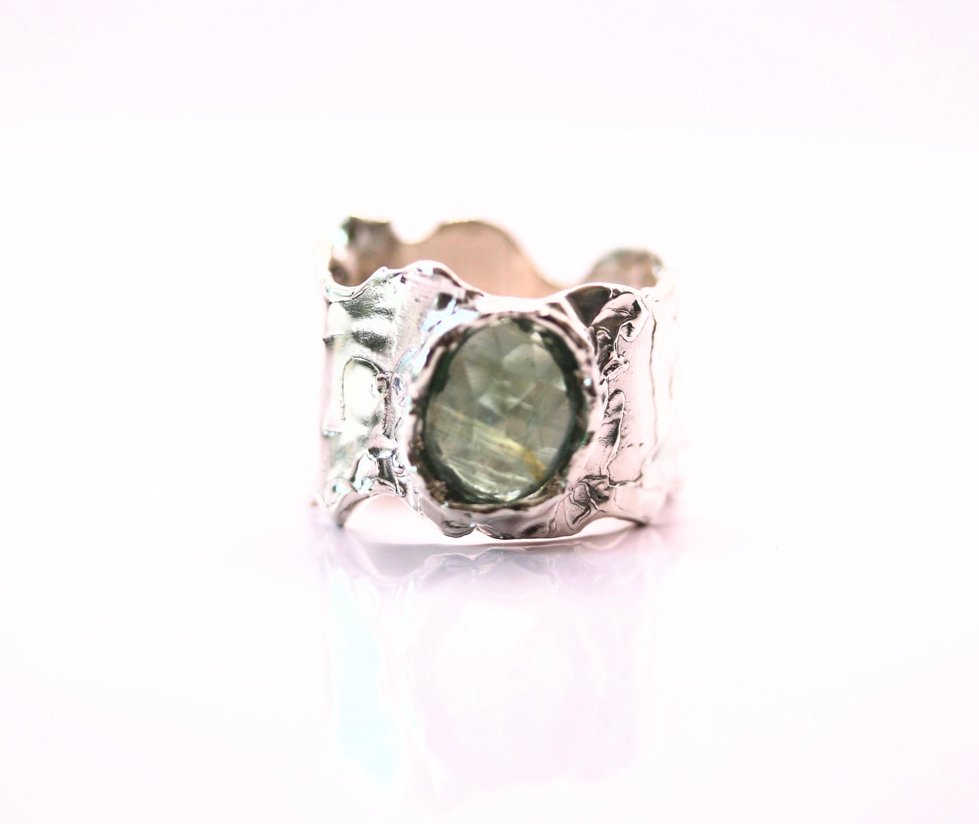 green kyanite silver ring
