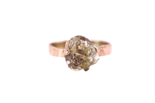oil in quartz gold solitaire ring