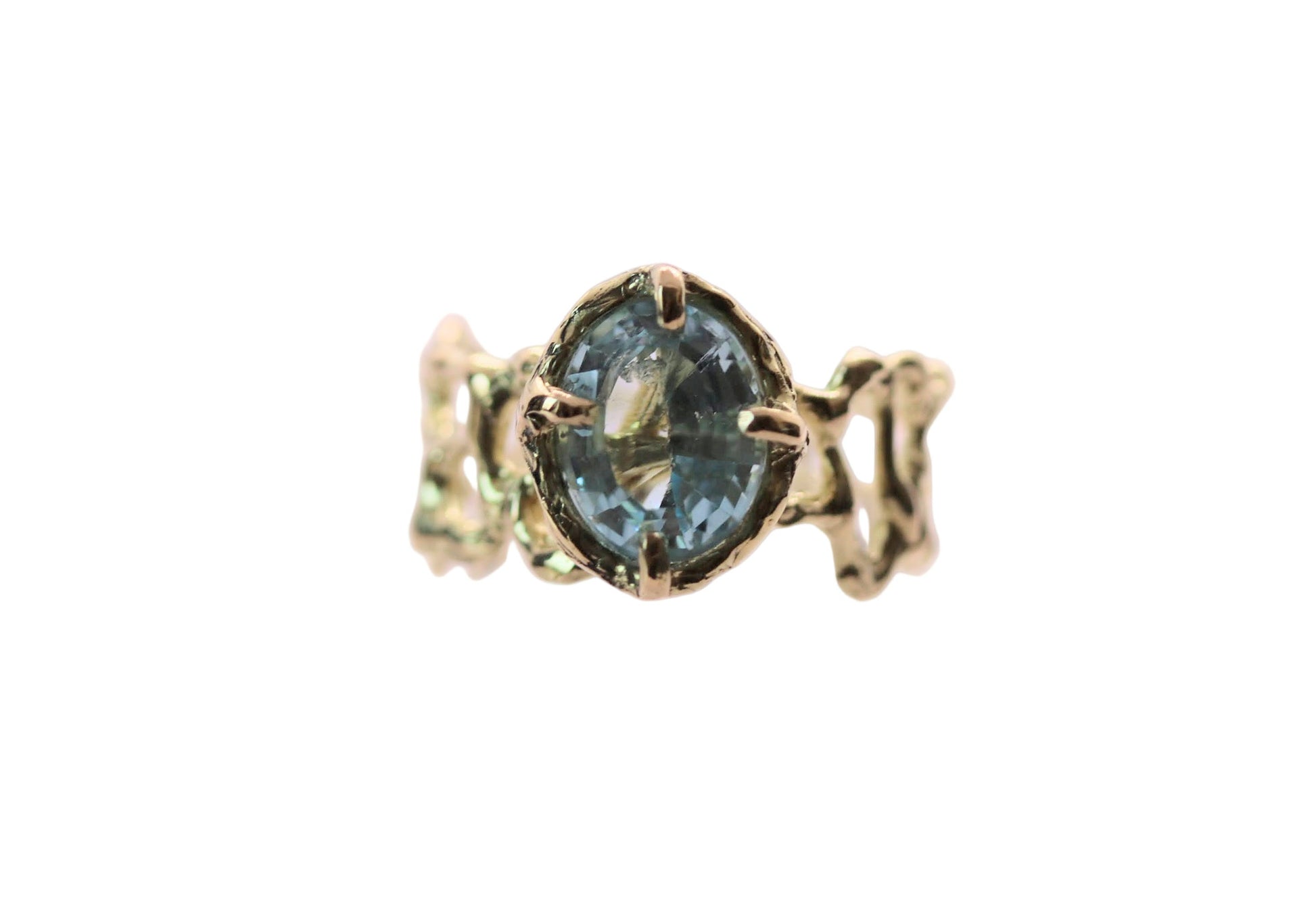 18K gold statement ring with blue topaz