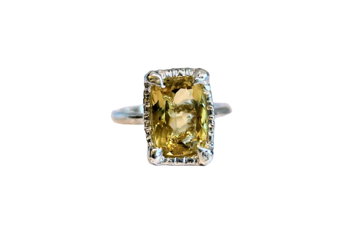 yellow cushion cut lemon quartz solitaire