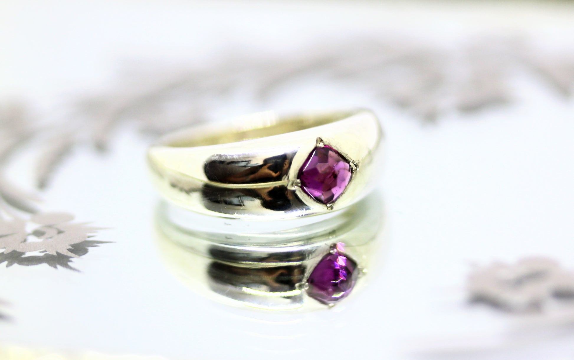  Rhodolite ring