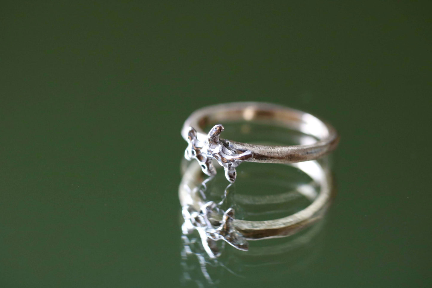 silver coral reef gold ring