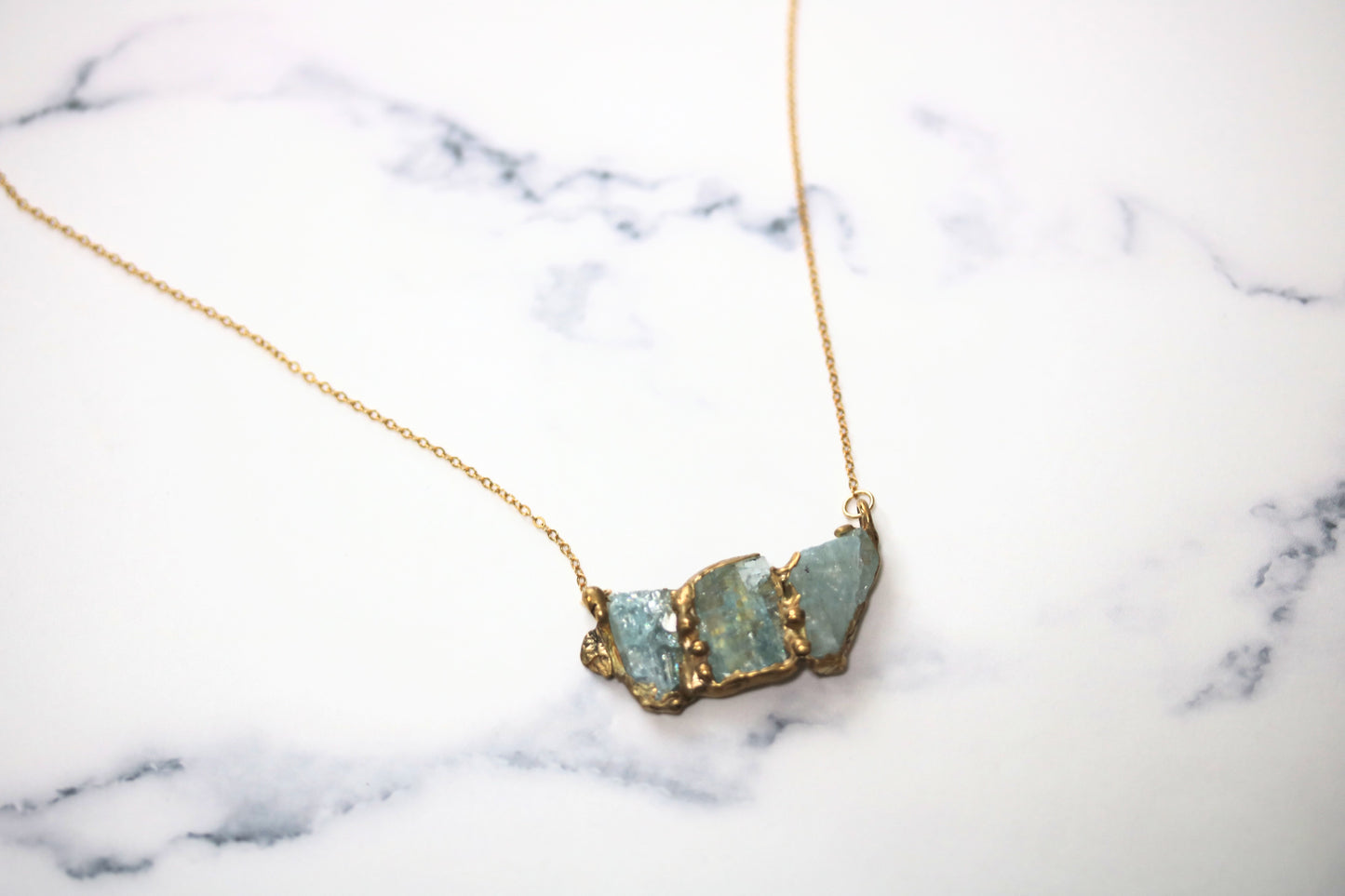 one of a kind raw aquamarine gold necklace