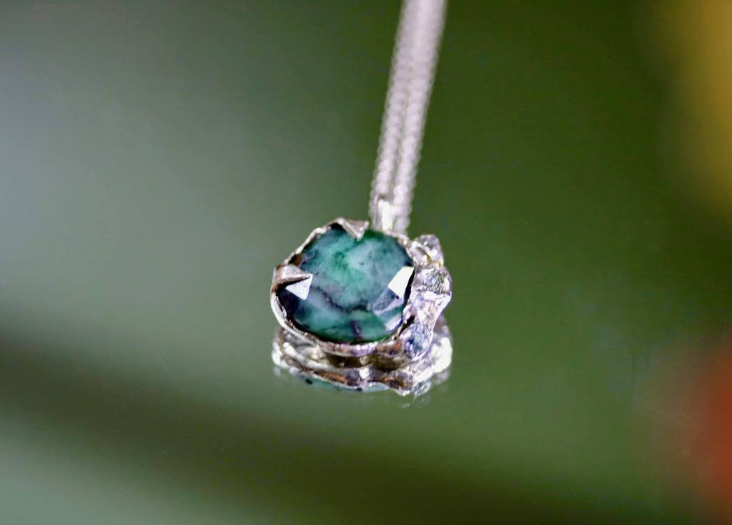 emerald necklace with raw diamonds