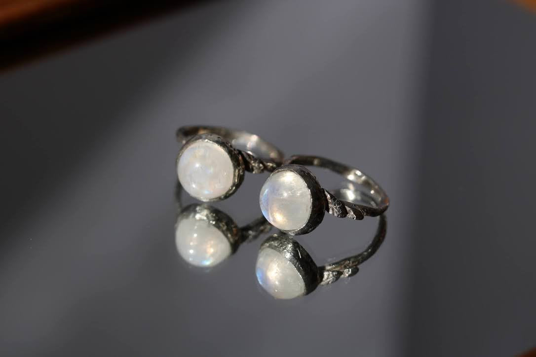 white moonstone silver ring