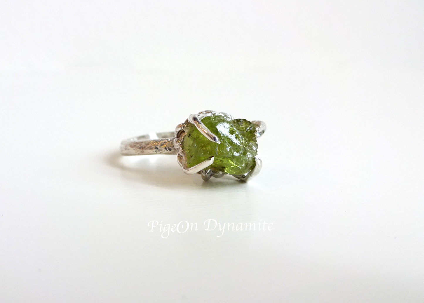 peridot silver ring