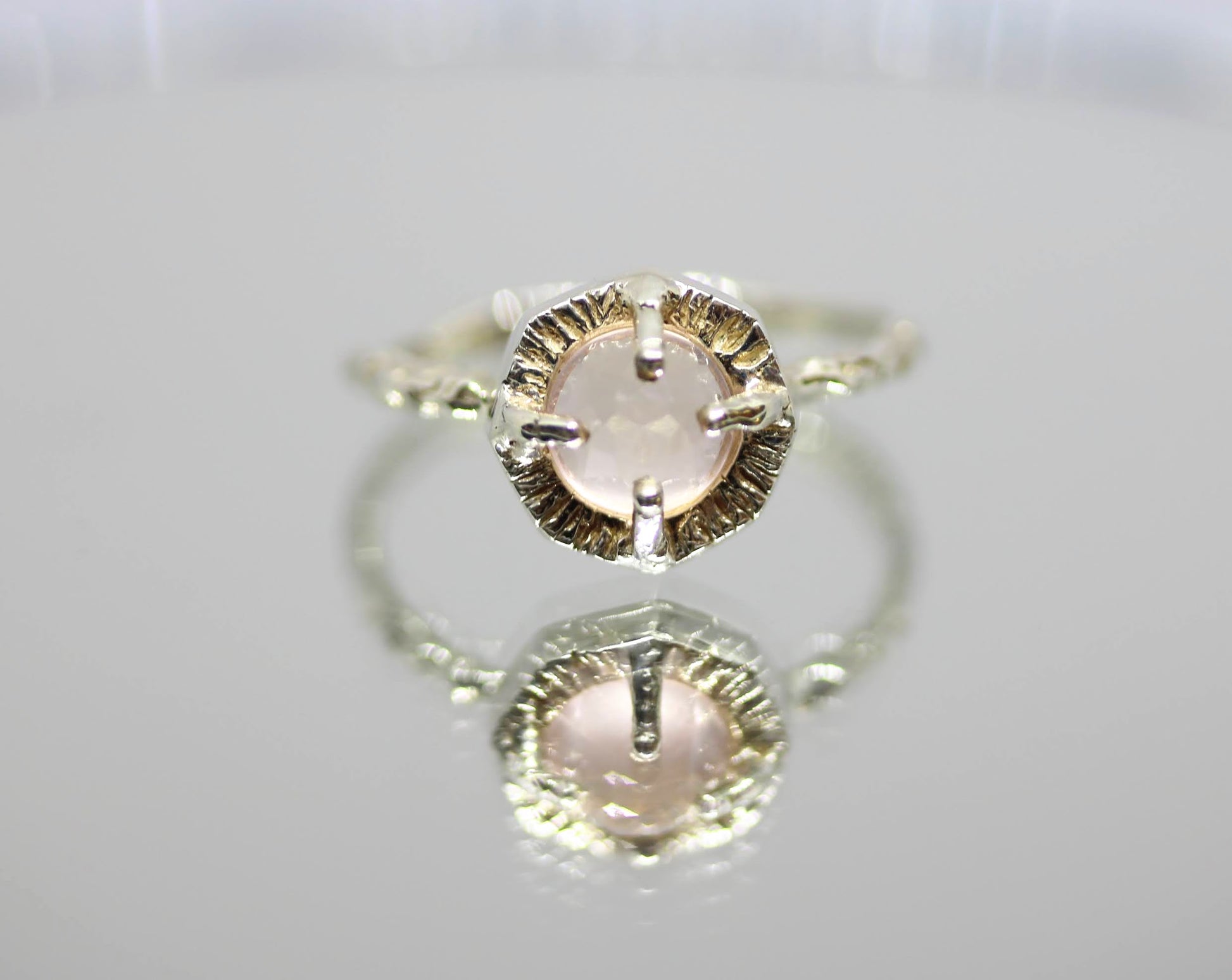uniqoue hand carved silver rose quatz ring