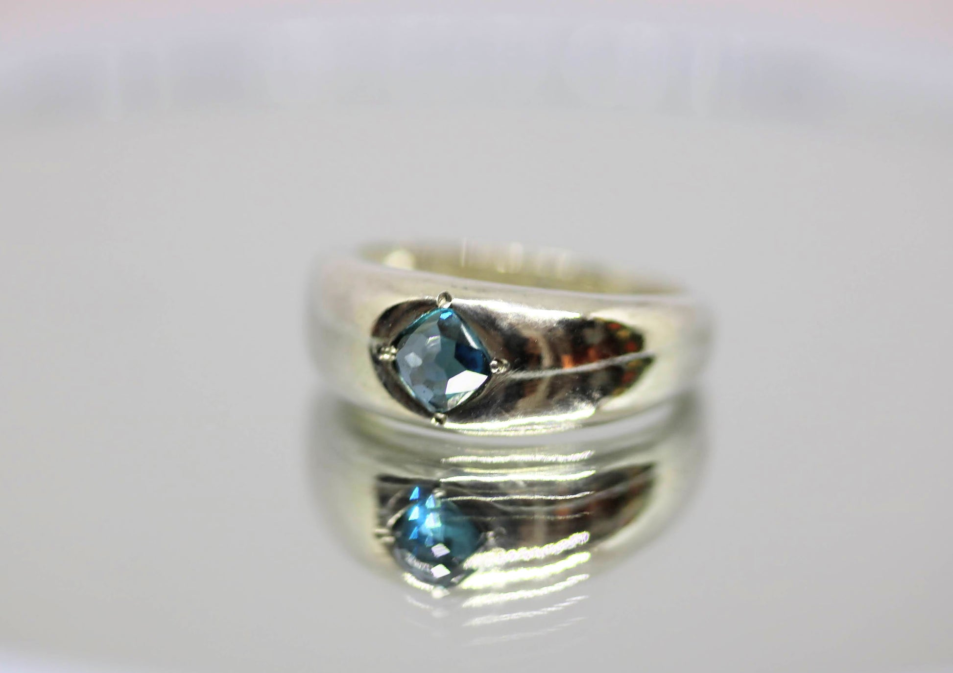 london blue topaz silver signet ring