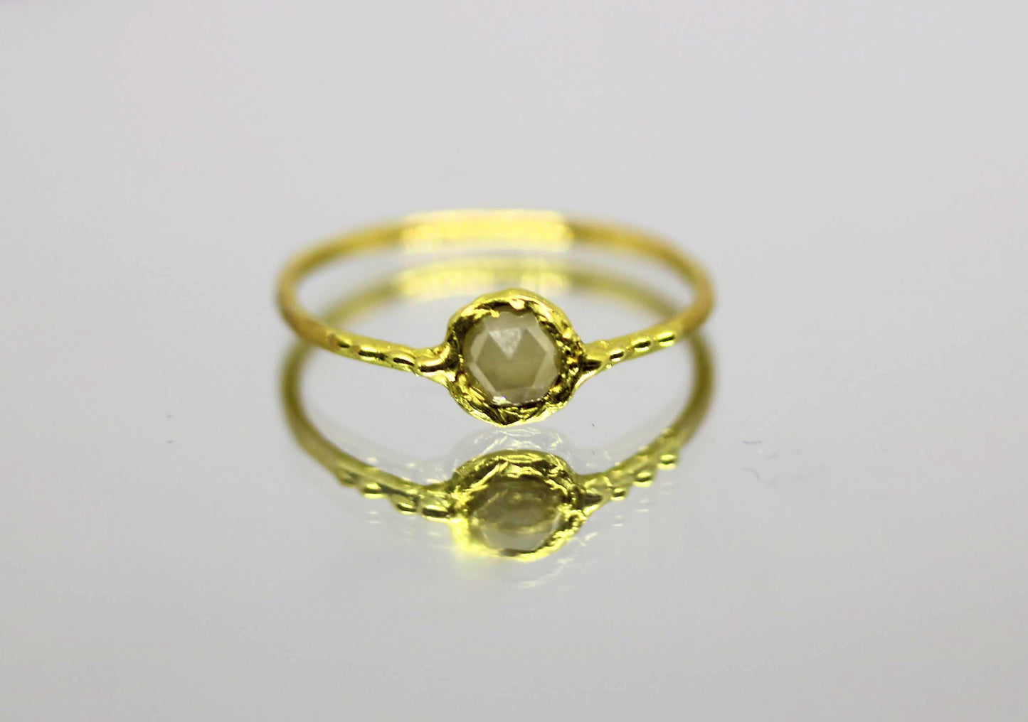 natural gray diamond gold ring
