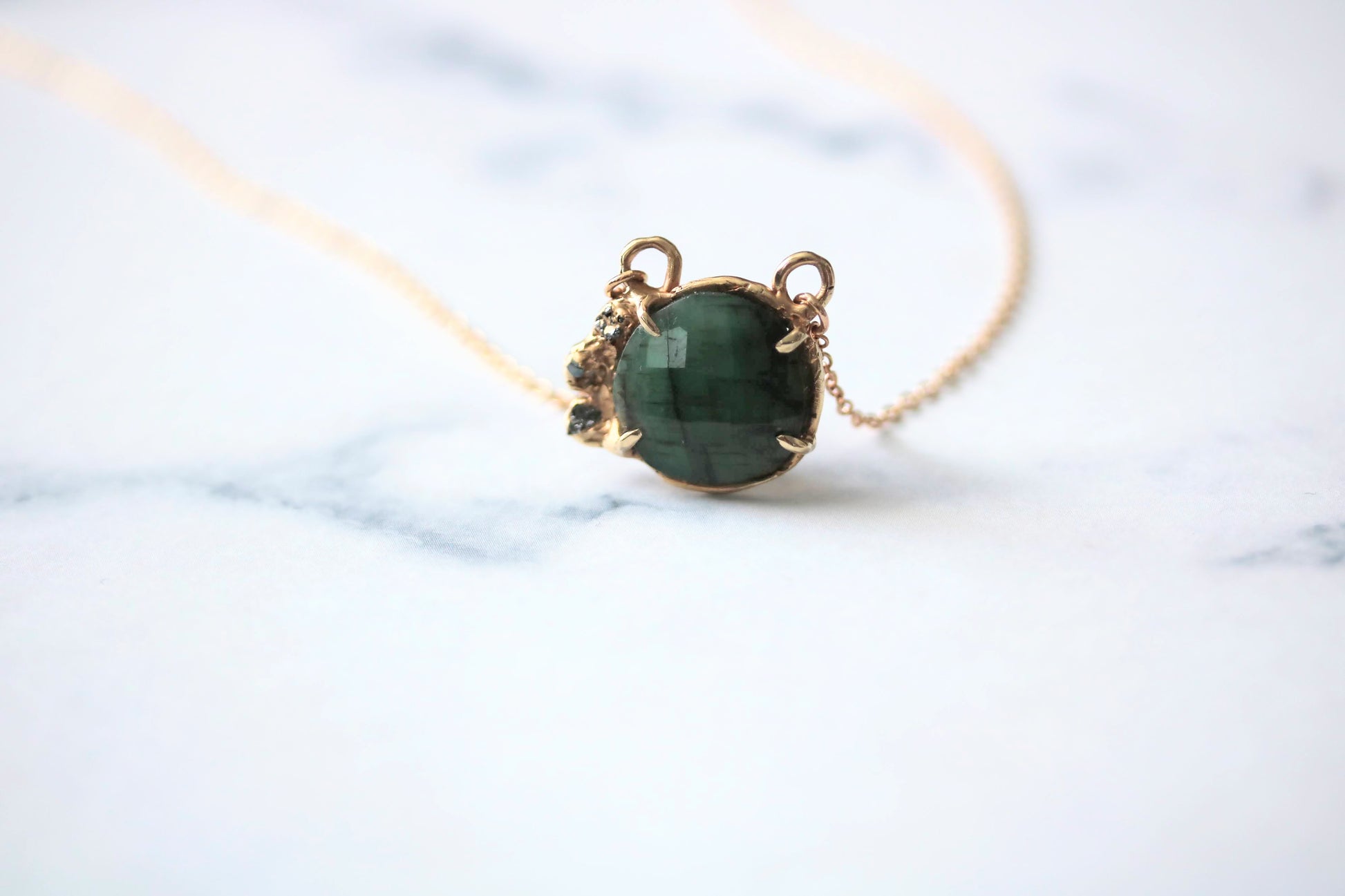 EMERALD GOLD RING