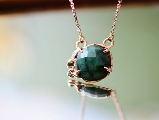 RAW DIAMOND EMERALD NECKLACE