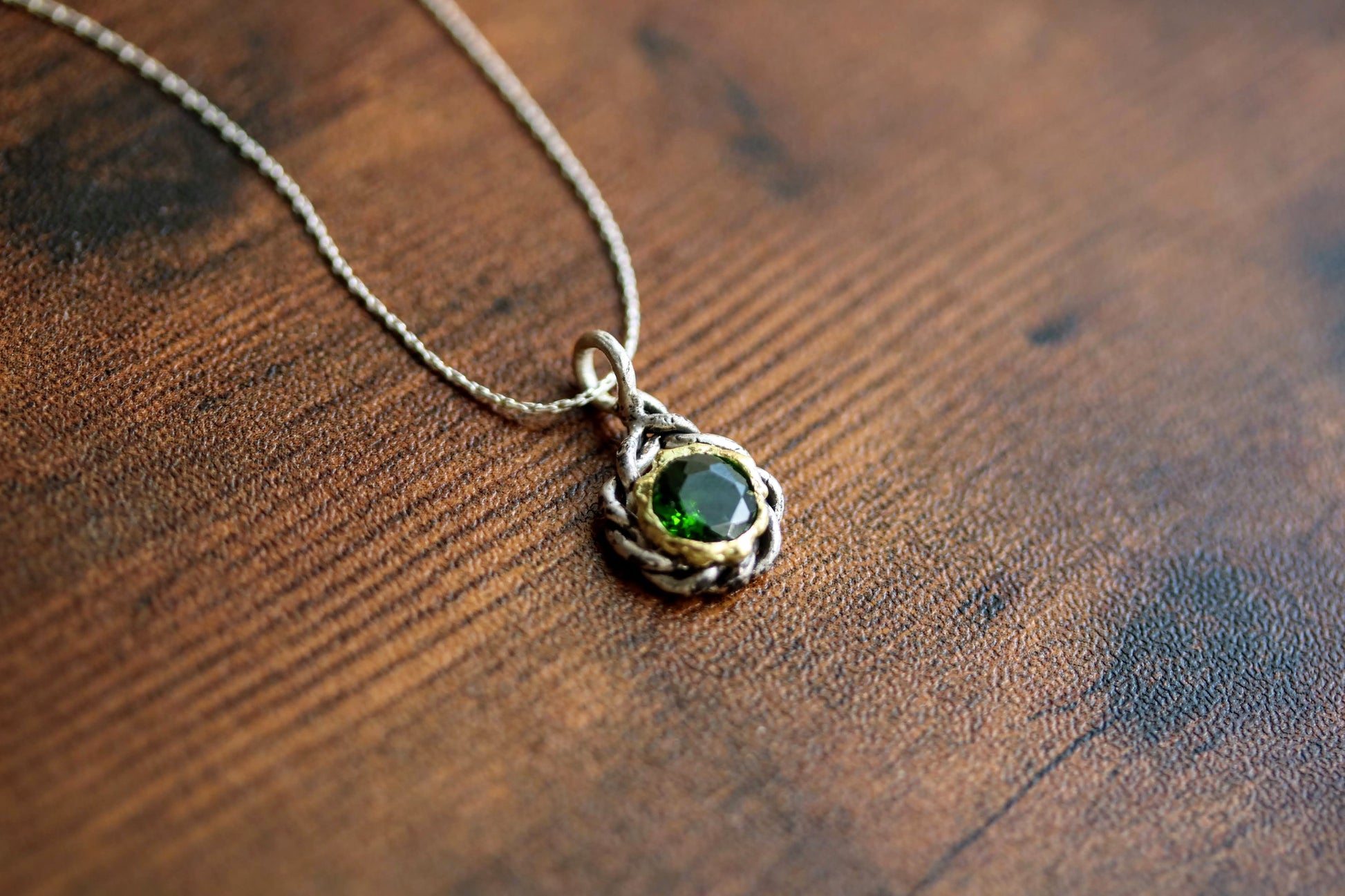 gold silver diopside necklace