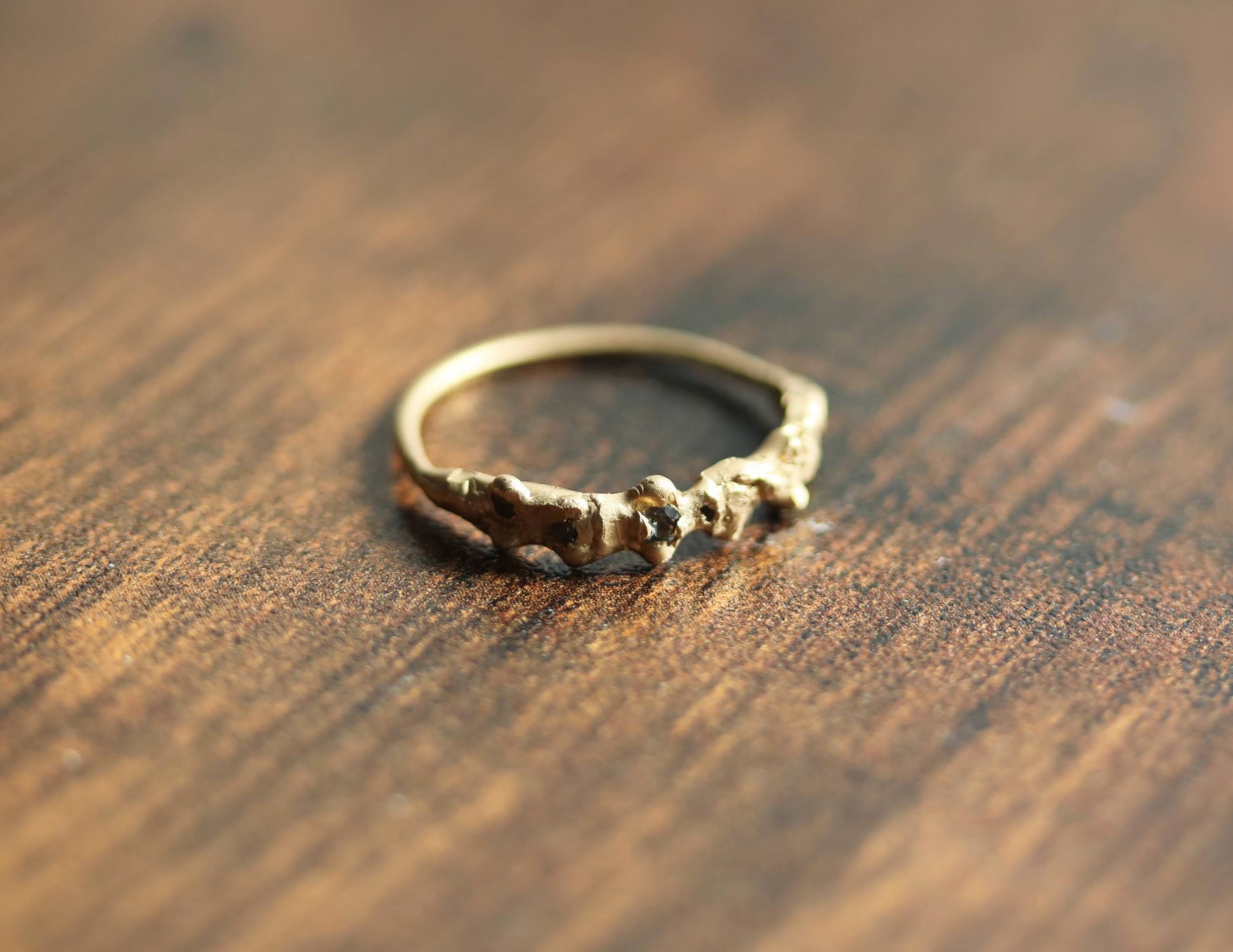 sapphire gold ring